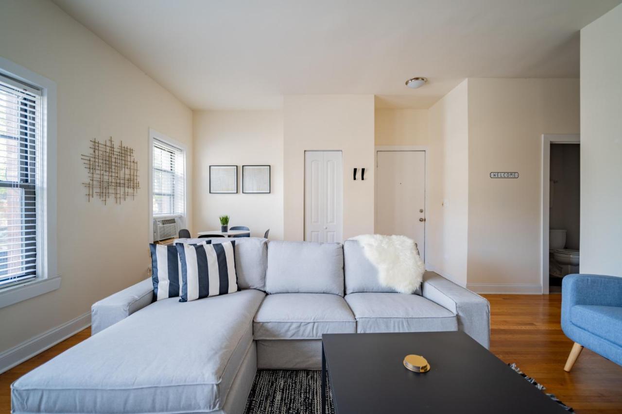 3-Bedroom Gem Apt With In-Unit Laundry - Lawndale 1 & 2 Rep Чикаго Екстериор снимка