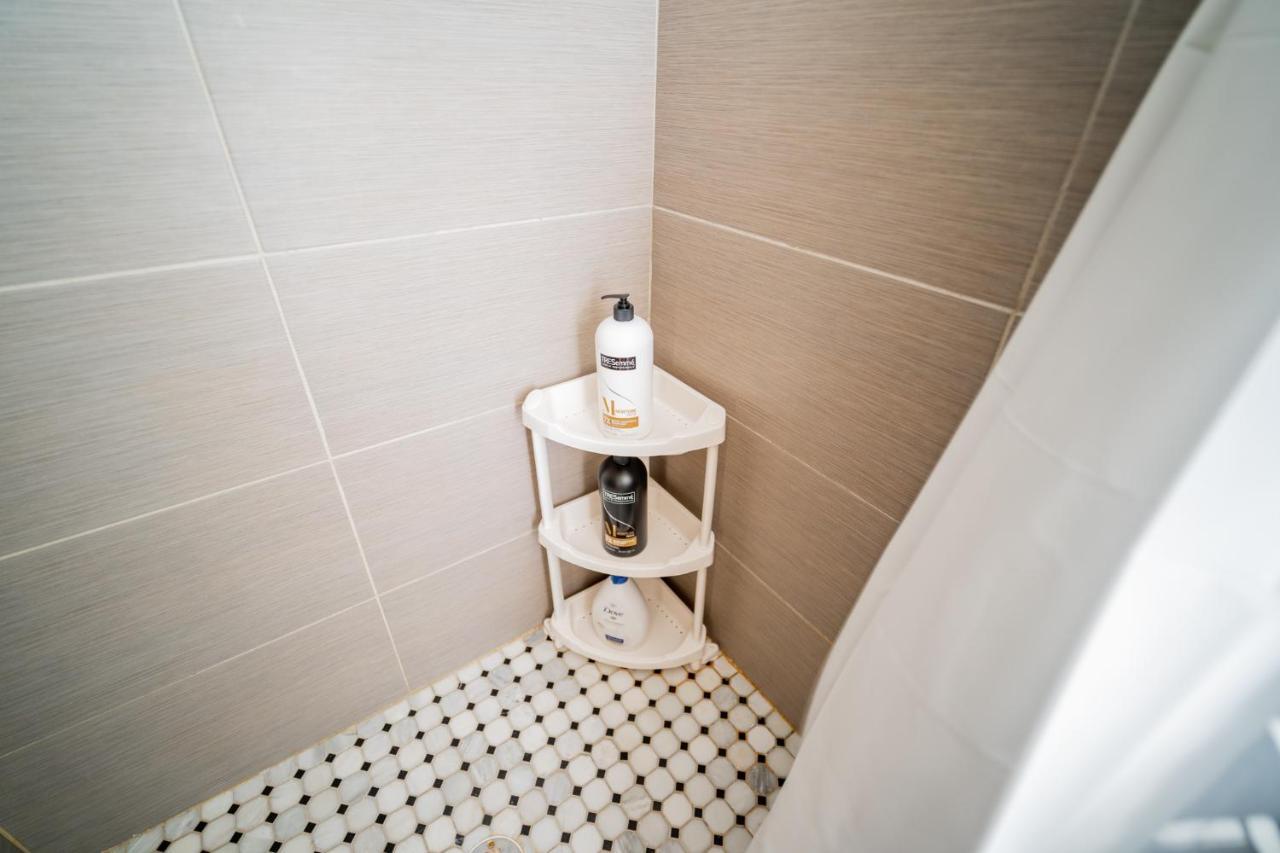 3-Bedroom Gem Apt With In-Unit Laundry - Lawndale 1 & 2 Rep Чикаго Екстериор снимка