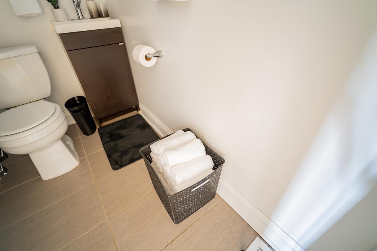 3-Bedroom Gem Apt With In-Unit Laundry - Lawndale 1 & 2 Rep Чикаго Екстериор снимка